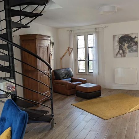 Maison De Charme Isle Sur La Sorgue LʼIsle-sur-la-Sorgue Esterno foto
